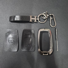 Load image into Gallery viewer, Innova Crysta New Key Metal Alloy Leather Keycase with Holder &amp; Rope Chain