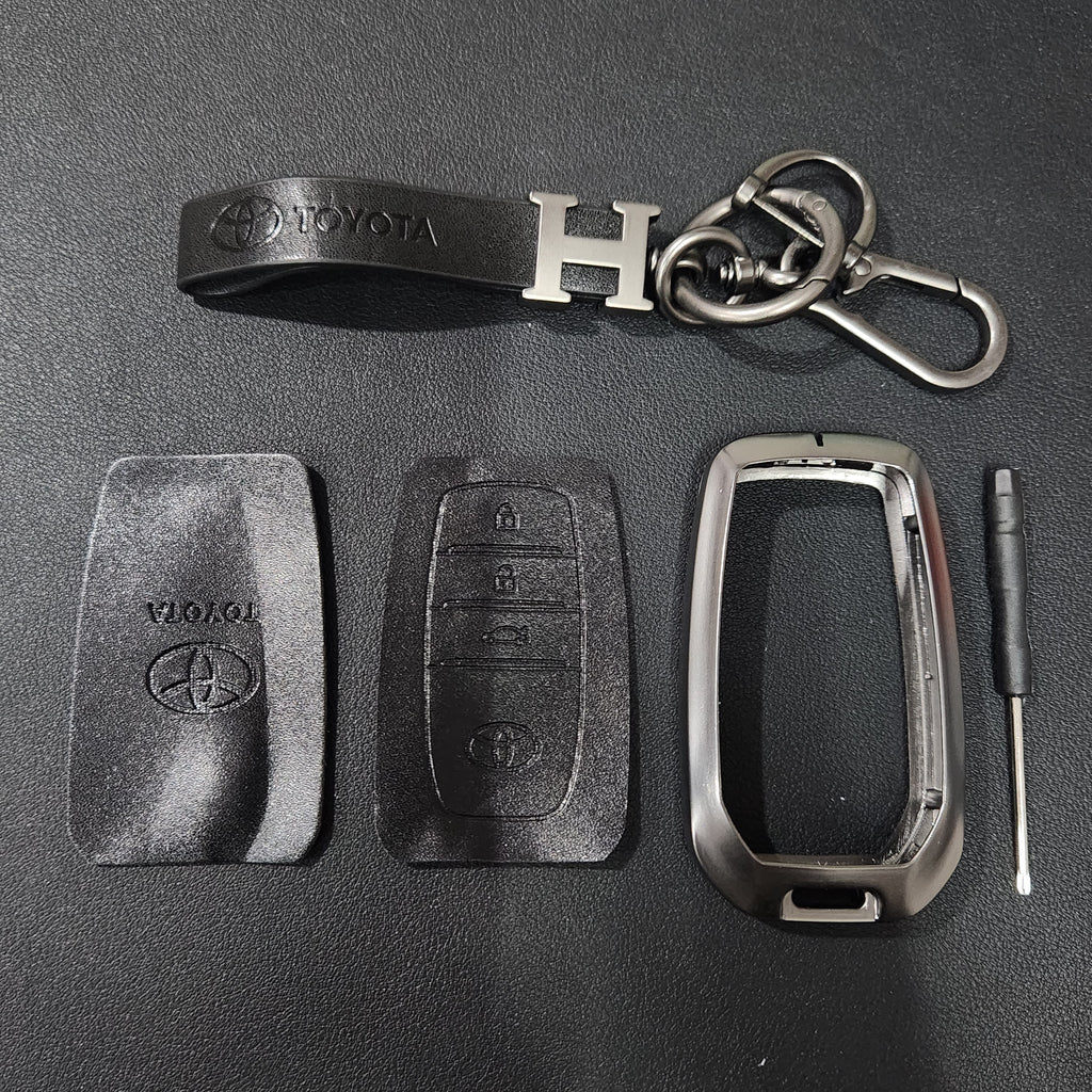 Fortuner/Hycross New Key Metal Alloy Leather Keycase with Holder & Rope Chain