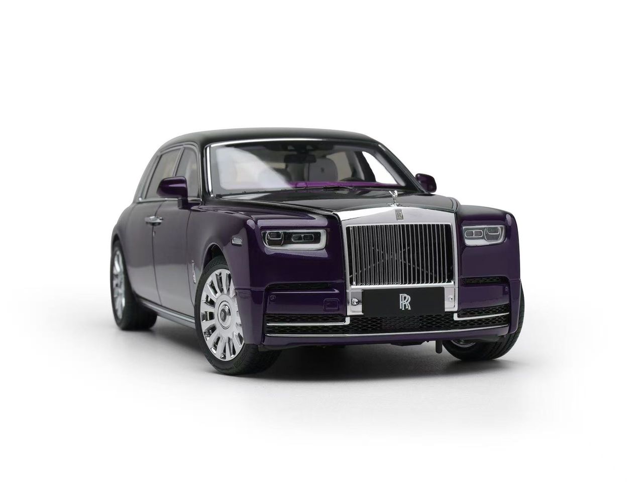 Rolls Royce Phantom VIII Purple 1:18 Dealer Edition Licensed Diecast Car Model