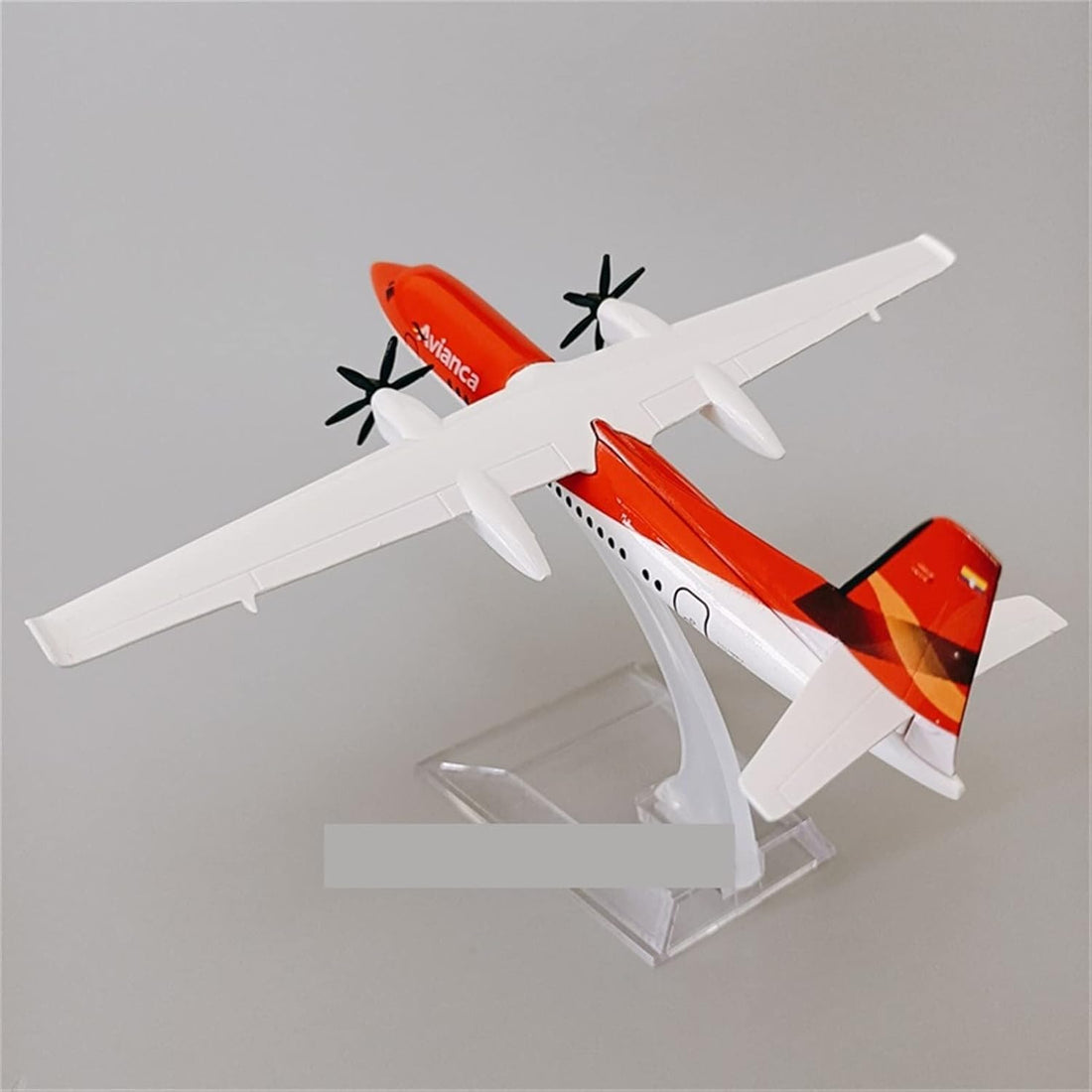 Avianca Colombia KF R Aeroplane Diecast Model 16 CM