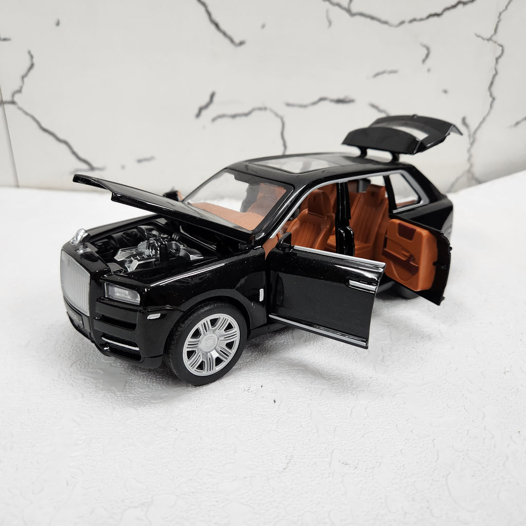 Rolls Royce Cullinan Black Metal Diecast Car 1:22 (22x9 cm)