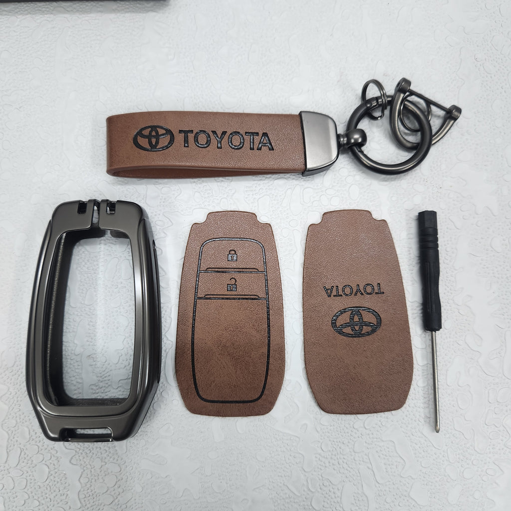 Innova Crysta New Key Metal Alloy Leather Keycase with Holder & Rope Chain