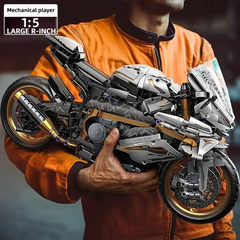 Platinum Motorcycle Technique Version 1920Pcs, 1:5 Scale Building Blocks Bike
