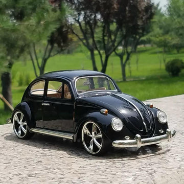 Volkswagen Beetle Metal Diecast Car 1:18 (28x11 cm)