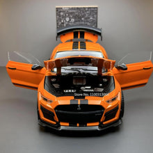 Load image into Gallery viewer, Ford Mustang Shelby GT500 Metal Diecast Car 1:18 (26x10 cm)