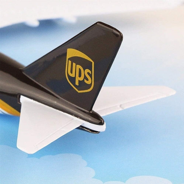 UPS B747 Aeroplane Diecast Model 16 CM