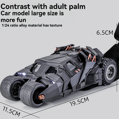 Batmobile Tumbler Dark Knight Metal Diecast Car 1:24 (20x8 cm)