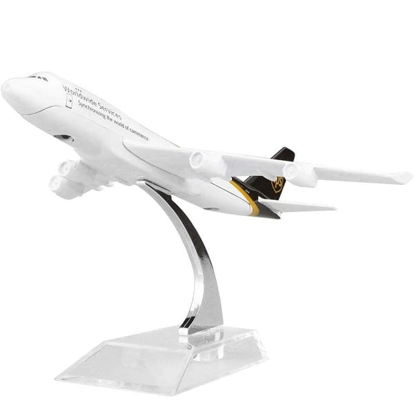 UPS B747 Aeroplane Diecast Model 16 CM