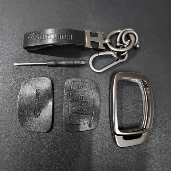 Hyundai Alcazar/Creta/i20 (4 Button Key) Metal Alloy Leather Keycase with Holder & Rope Chain
