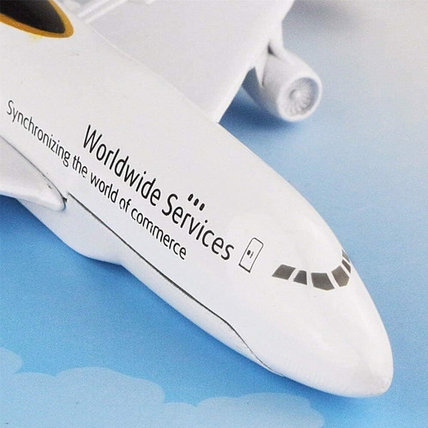 UPS B747 Aeroplane Diecast Model 16 CM