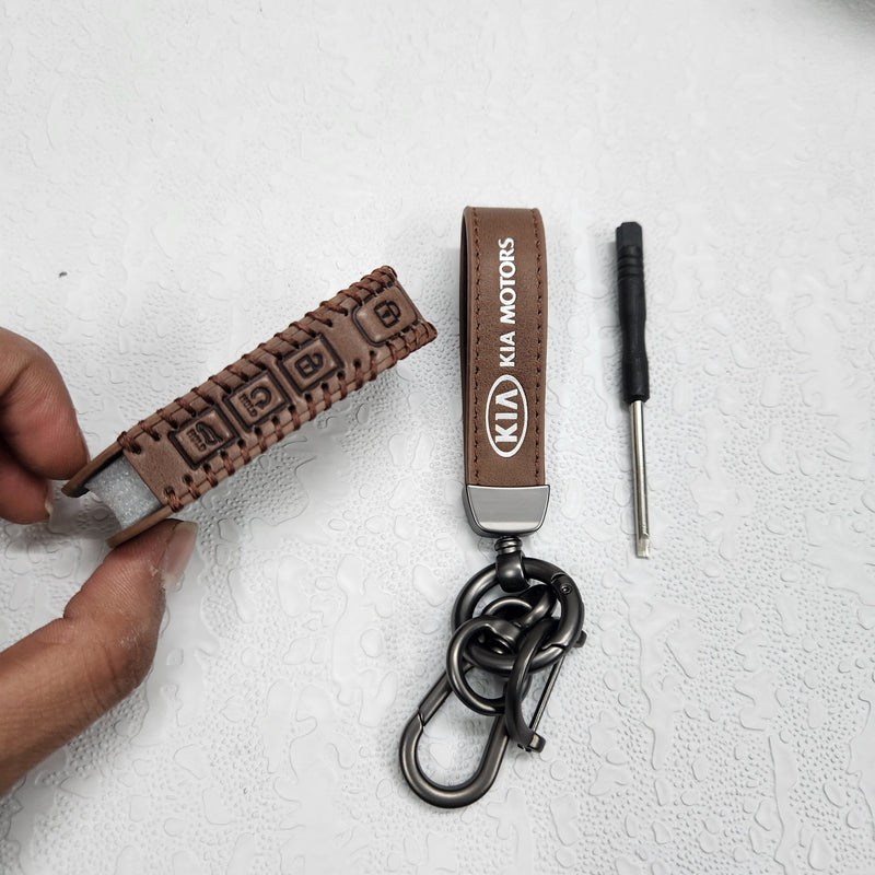Kia Facelift New 4 Button Key Luxury Pure Handmade Oilwax Leather Keycase with Logo, Caption, Hook, and Chain