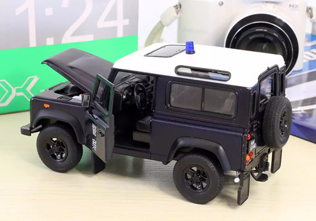 Defender Hongkong Police Licensed Welly 124 Diecast Scale Model Kaarr