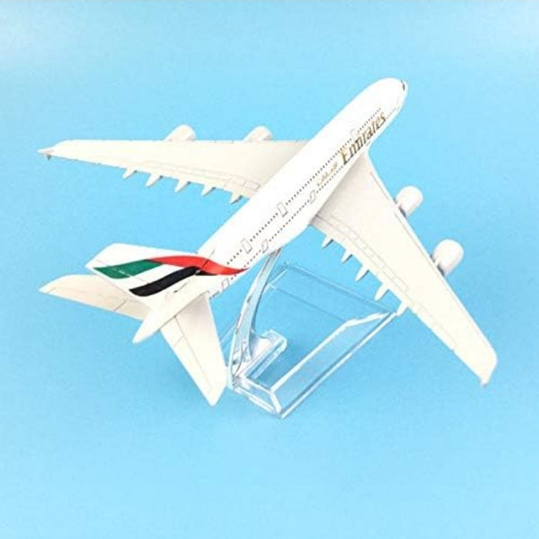 Emirates A380 Aeroplane Diecast Model 16 CM