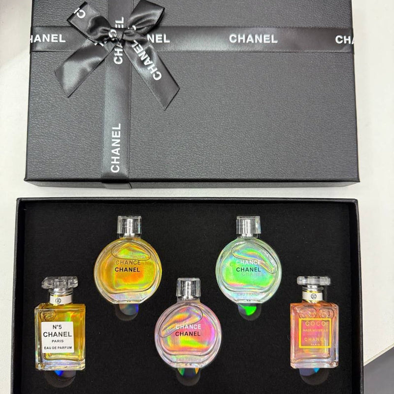 Chanel 5 Miini Perfumes Gift Set