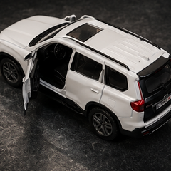 Big Daddy of SUV SN Diecast Car 1:32 (12x5 cm)