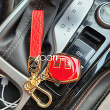 Load image into Gallery viewer, Suzuki Old Key Premium Keycase