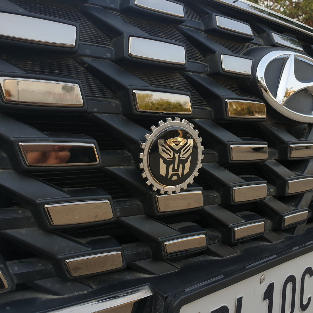 Transformer Emblem Premium Metal Black & Silver