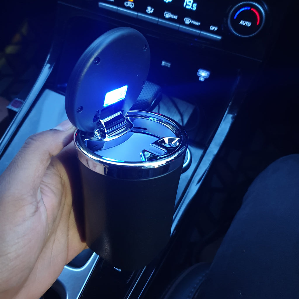 Cup Holder Round Ashtray with Blue Light (11 x 7.5 cm)